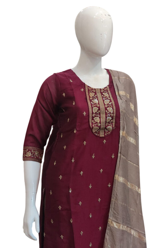 Visithra Silk Fabric - Image 2